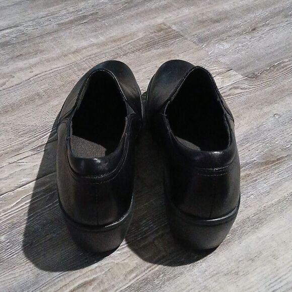 Clarks black slip resistant work restaurant nursing shoes Sz 8.5 NWOT - Picture 4 of 8